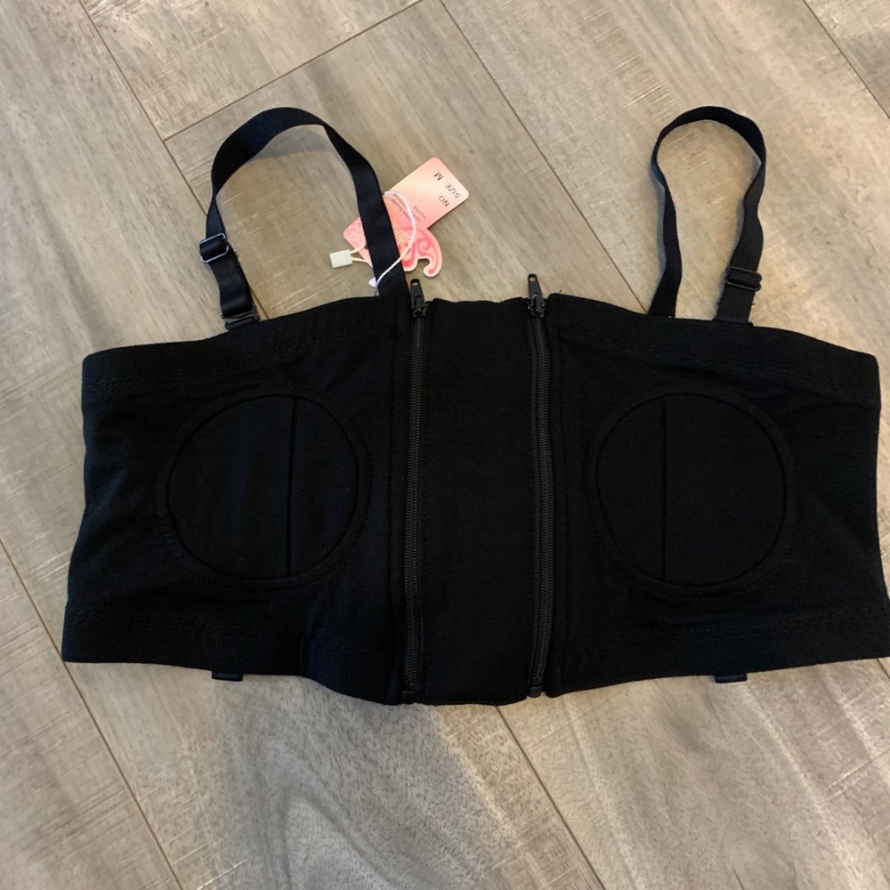 Brand New Nursing Hand Free Pumping Bra